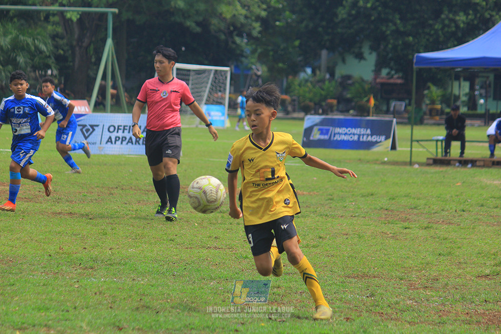 ijl big 8 champ u12 161125 wins soccer school vs newland fa