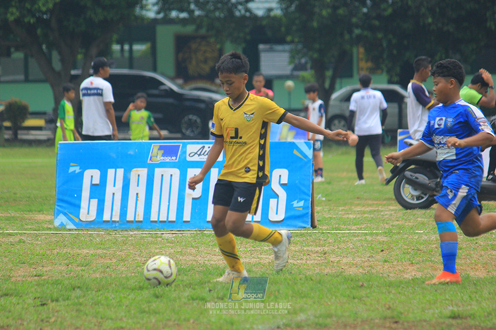ijl big 8 champ u12 161125 wins soccer school vs newland fa