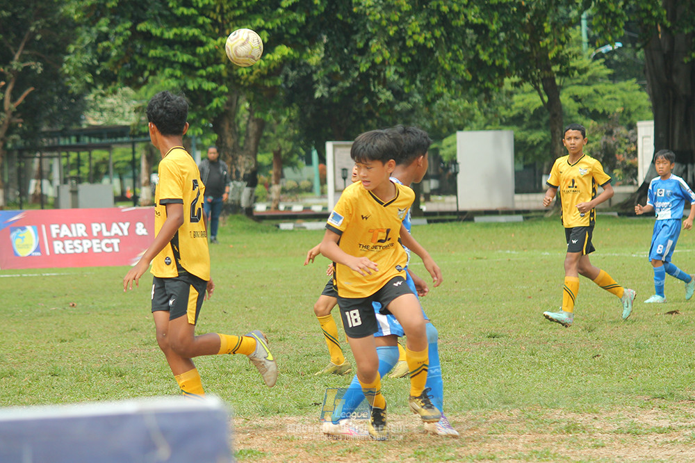 ijl big 8 champ u12 161125 wins soccer school vs newland fa