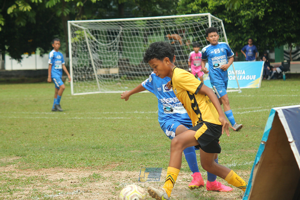 ijl big 8 champ u12 161125 wins soccer school vs newland fa