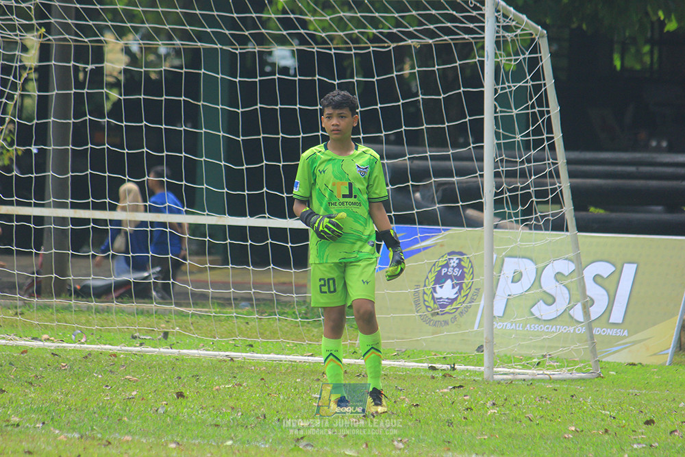 ijl big 8 champ u12 161125 wins soccer school vs newland fa