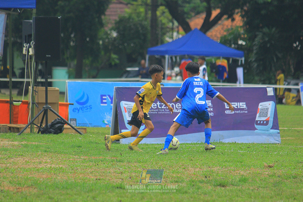 ijl big 8 champ u12 161125 wins soccer school vs newland fa