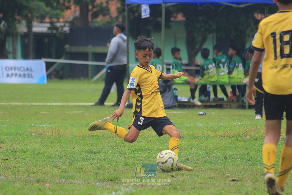 ijl big 8 champ u12 161125 wins soccer school vs newland fa