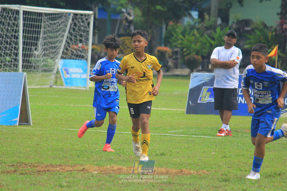 ijl big 8 champ u12 161125 wins soccer school vs newland fa