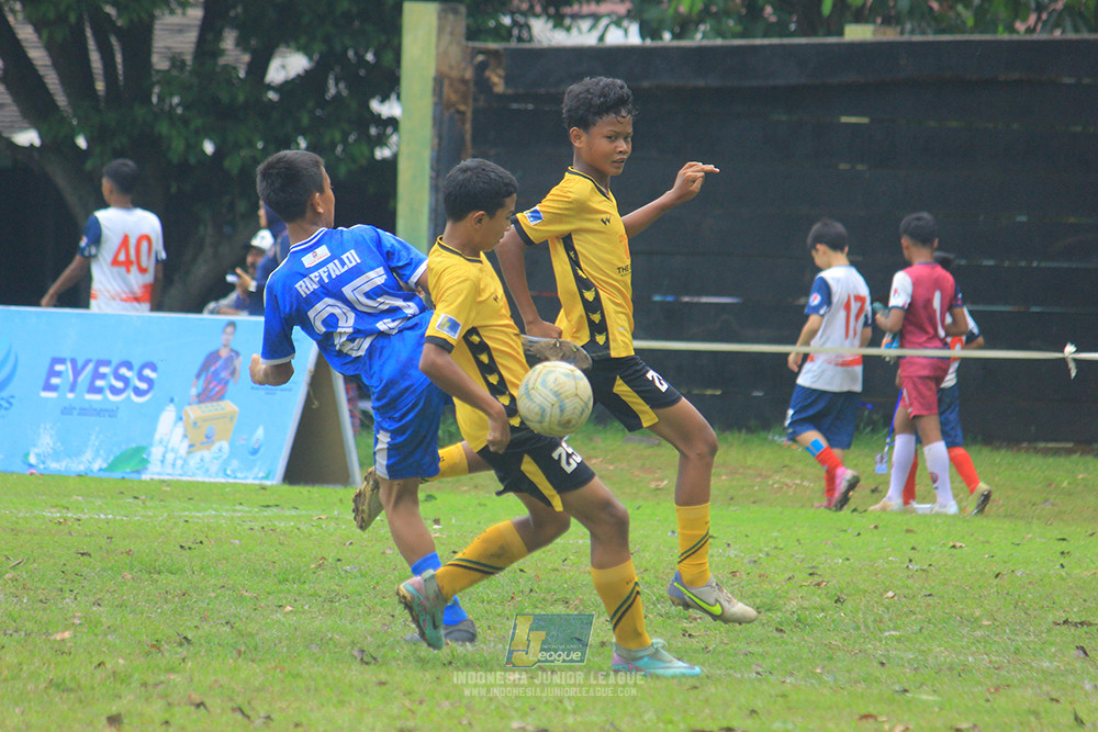 ijl big 8 champ u12 161125 wins soccer school vs newland fa