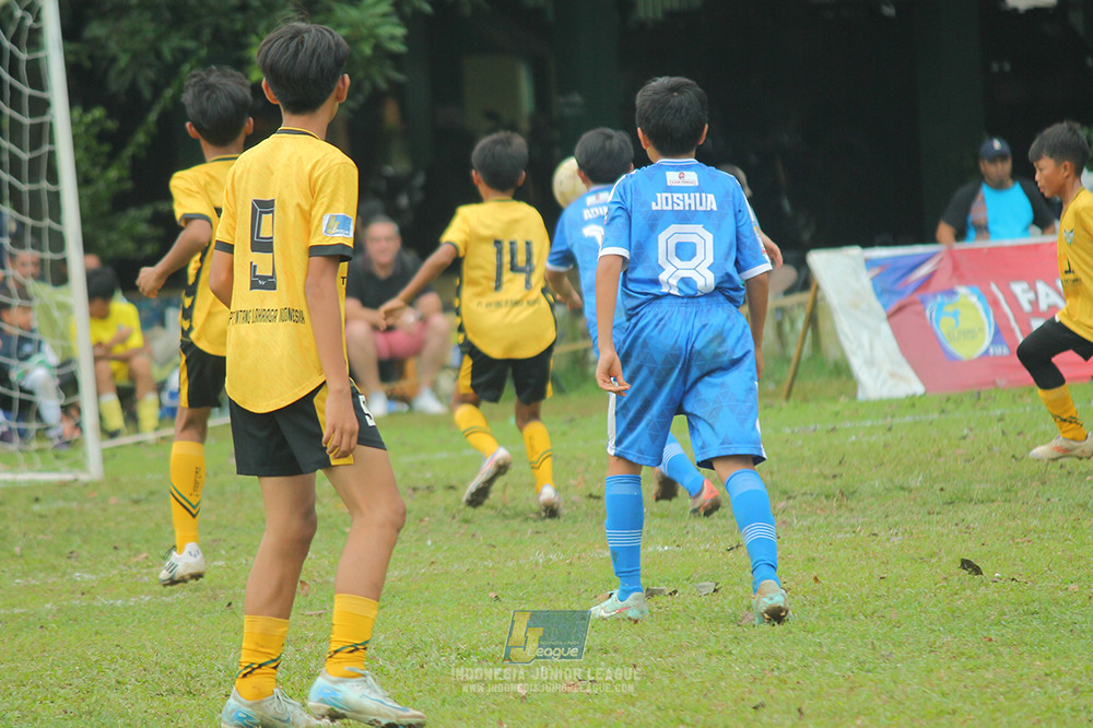 ijl big 8 champ u12 161125 wins soccer school vs newland fa