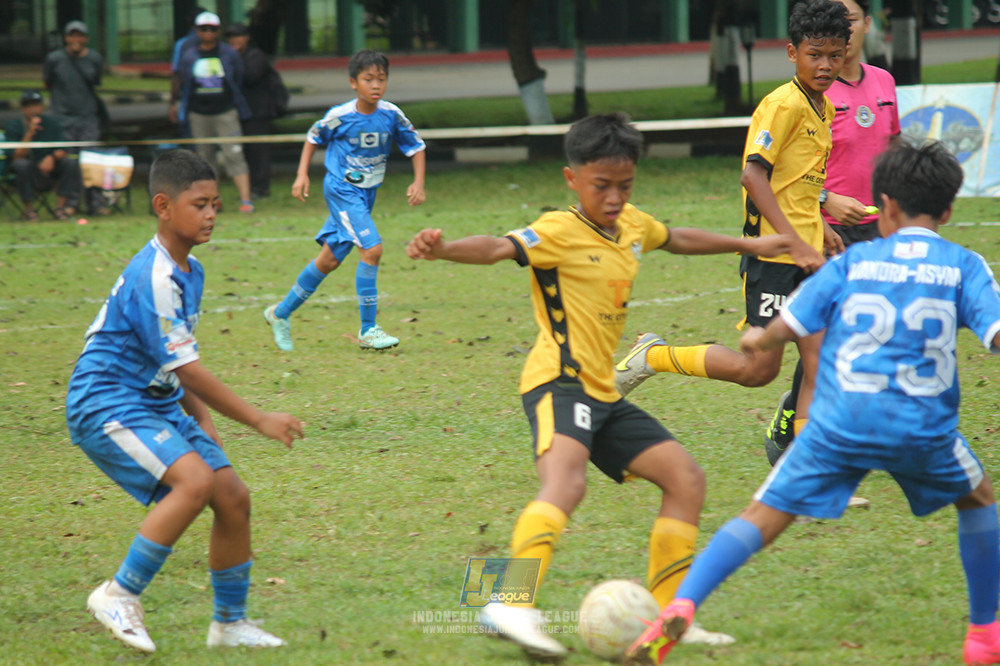 ijl big 8 champ u12 161125 wins soccer school vs newland fa