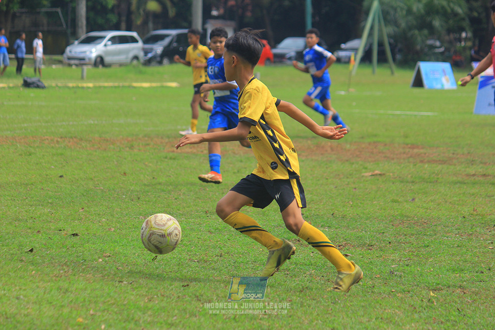 ijl big 8 champ u12 161125 wins soccer school vs newland fa