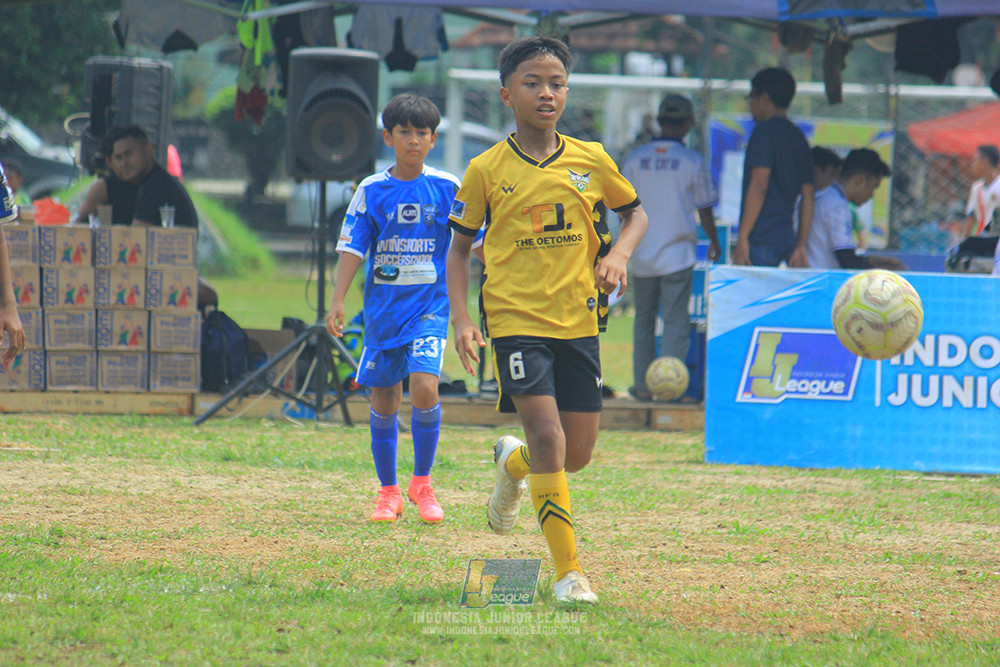 ijl big 8 champ u12 161125 wins soccer school vs newland fa