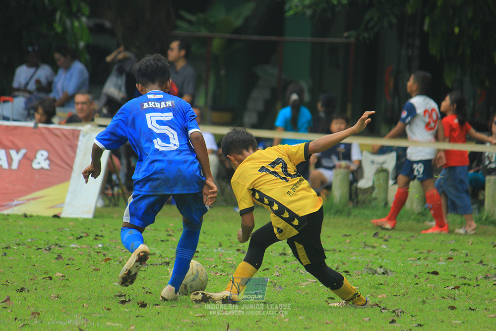 ijl big 8 champ u12 161125 wins soccer school vs newland fa