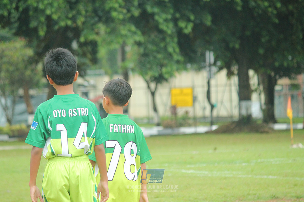 ijl big 8 u12 161125 toyo haryono vs wins soccer school