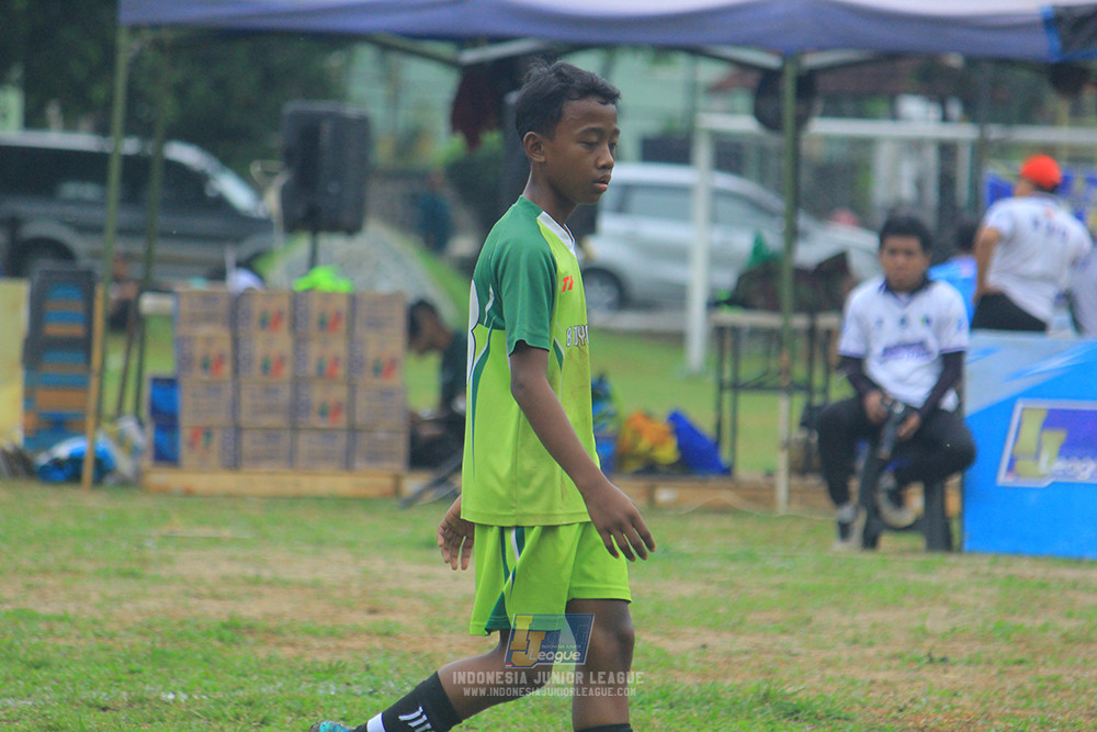 ijl big 8 u12 161125 toyo haryono vs wins soccer school