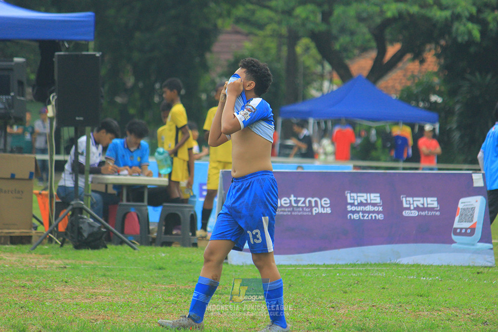 ijl big 8 u12 161125 toyo haryono vs wins soccer school