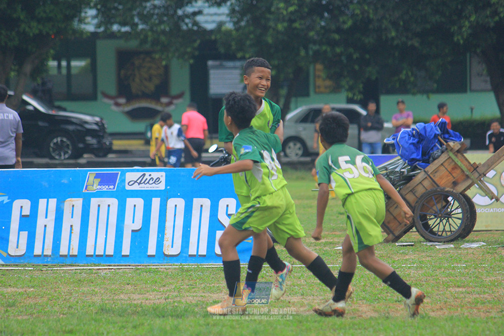 ijl big 8 u12 161125 toyo haryono vs wins soccer school