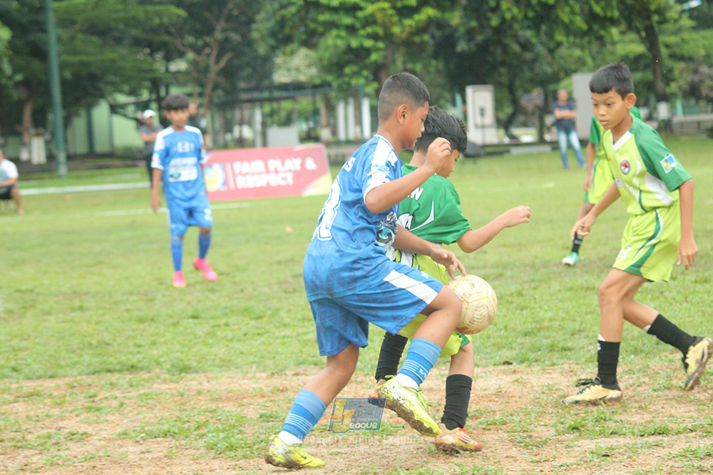ijl big 8 u12 161125 toyo haryono vs wins soccer school