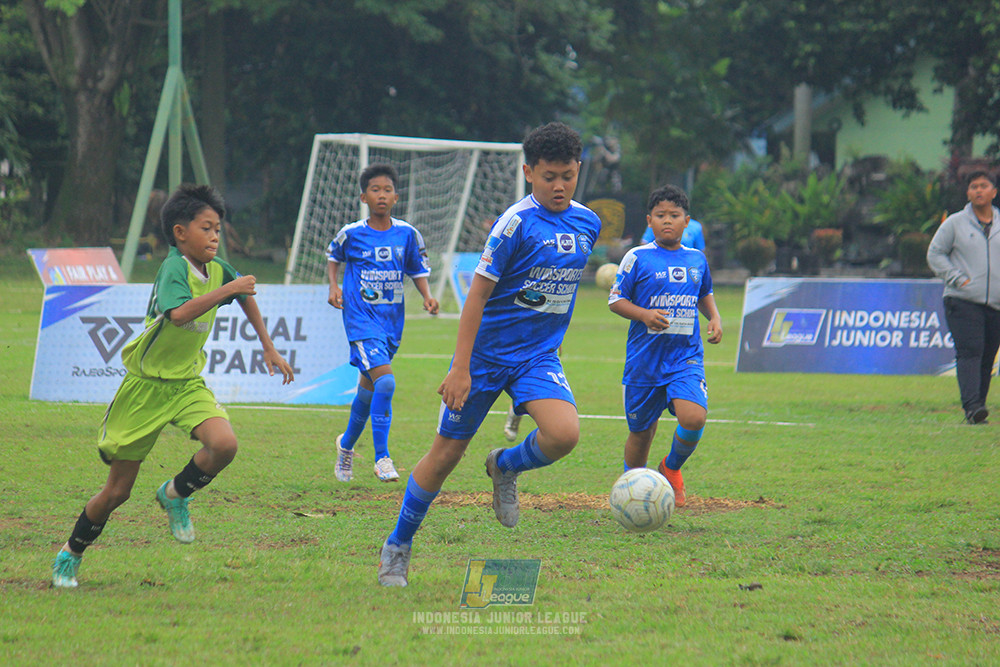 ijl big 8 u12 161125 toyo haryono vs wins soccer school