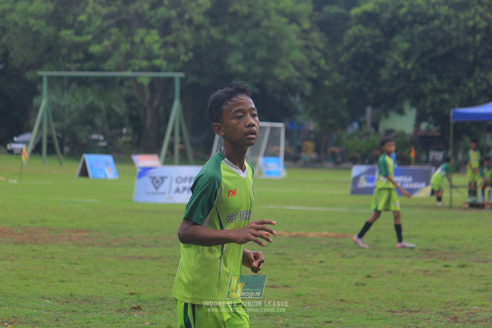 ijl big 8 u12 161125 toyo haryono vs wins soccer school