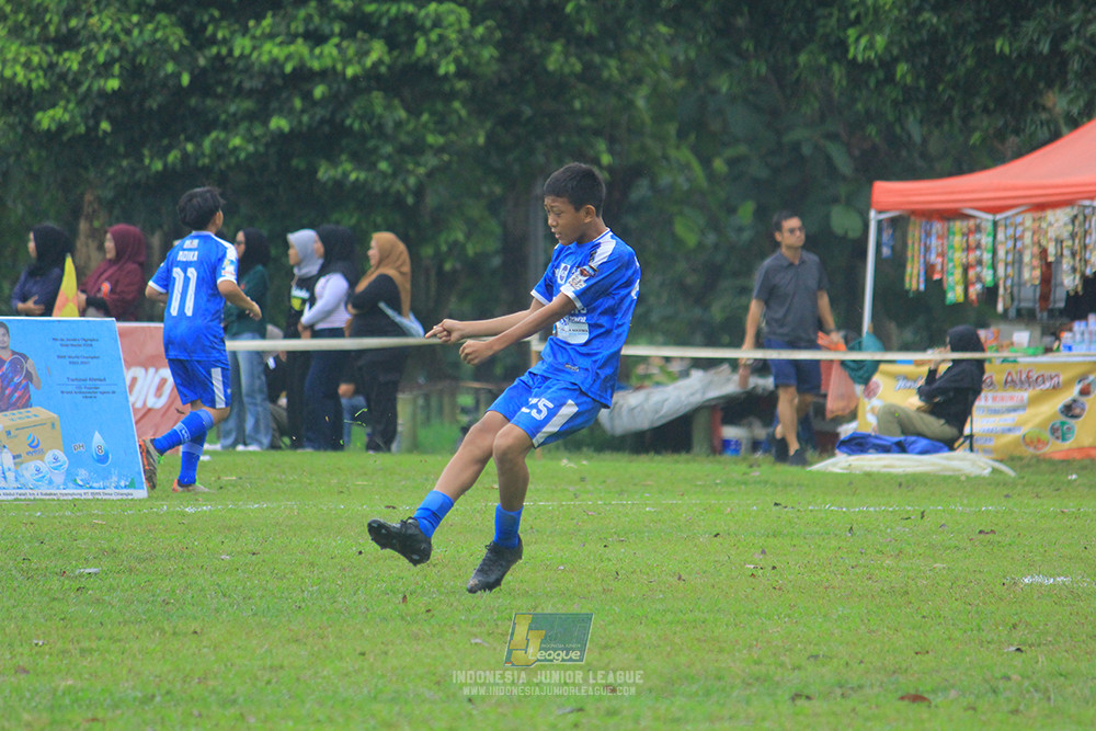 ijl big 8 u12 161125 toyo haryono vs wins soccer school