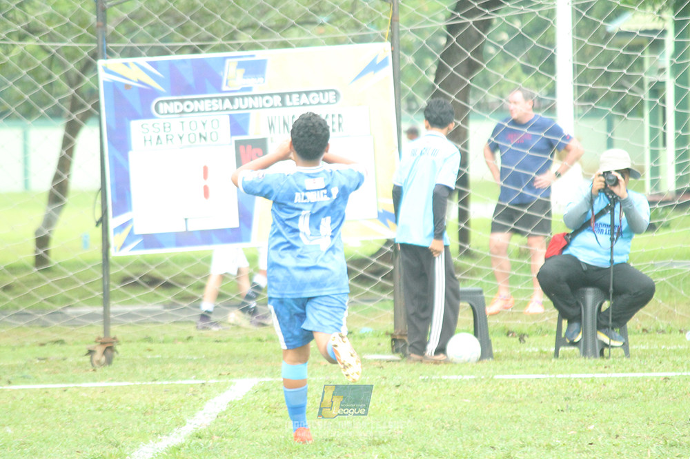 ijl big 8 u12 161125 toyo haryono vs wins soccer school