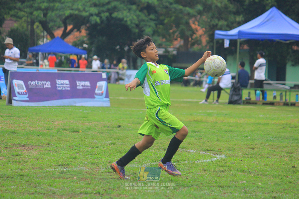 ijl big 8 u12 161125 toyo haryono vs wins soccer school