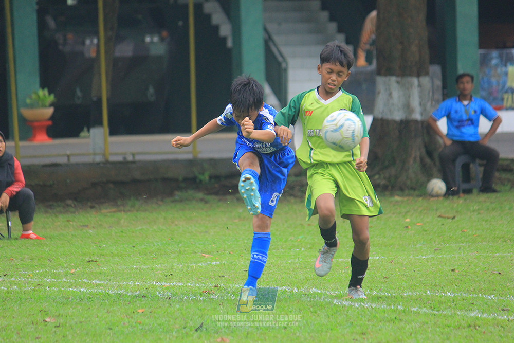 ijl big 8 u12 161125 toyo haryono vs wins soccer school