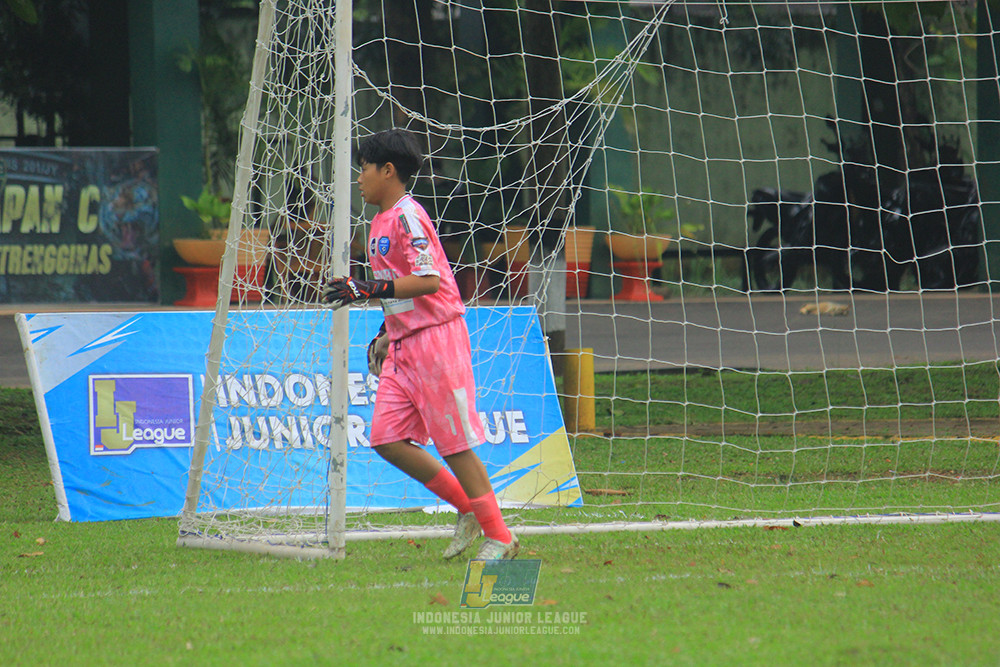 ijl big 8 u12 161125 toyo haryono vs wins soccer school