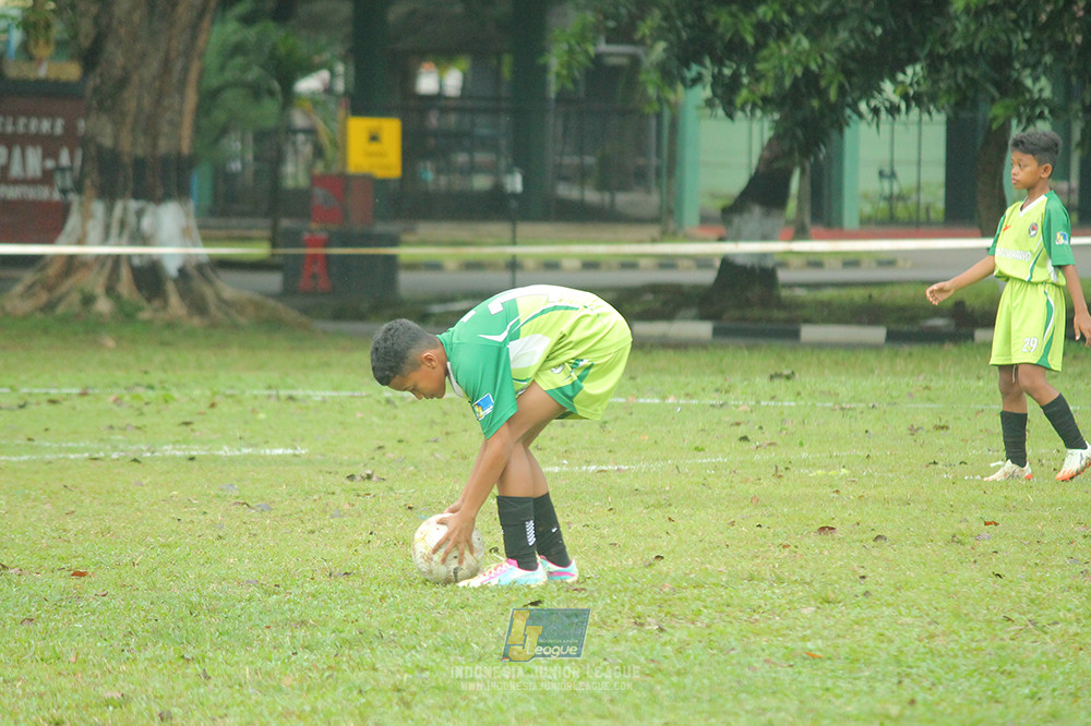 ijl big 8 u12 161125 toyo haryono vs wins soccer school