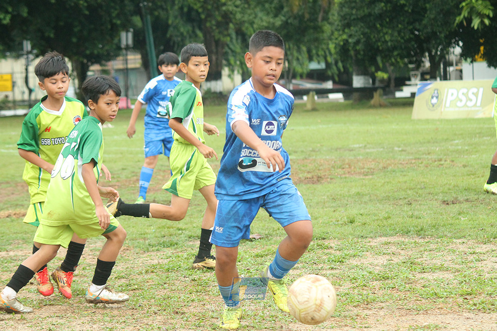 ijl big 8 u12 161125 toyo haryono vs wins soccer school