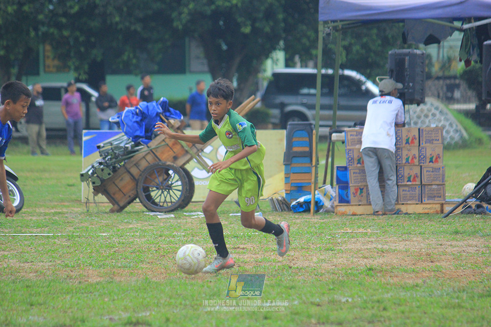 ijl big 8 u12 161125 toyo haryono vs wins soccer school