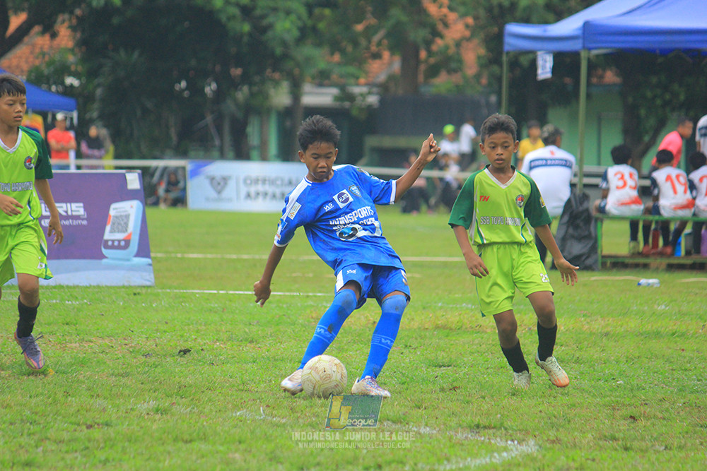 ijl big 8 u12 161125 toyo haryono vs wins soccer school