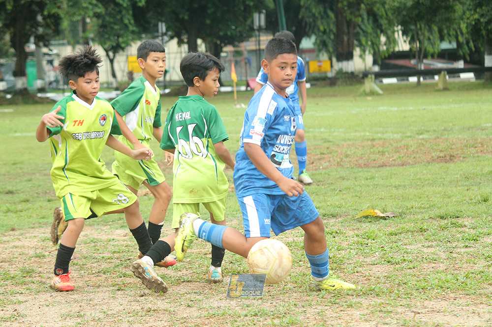 ijl big 8 u12 161125 toyo haryono vs wins soccer school