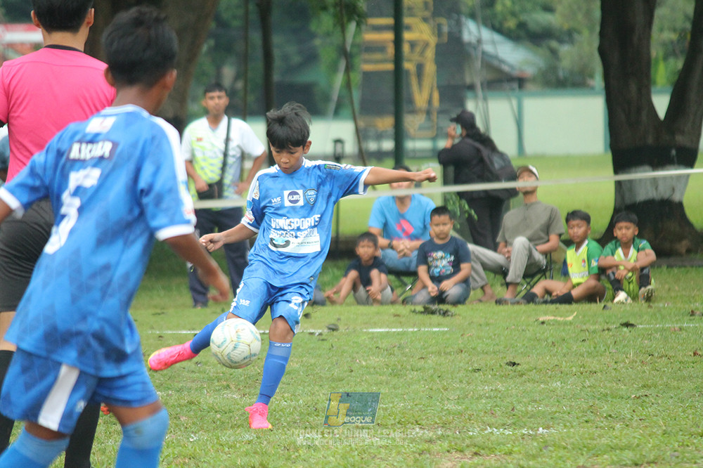 ijl big 8 u12 161125 toyo haryono vs wins soccer school