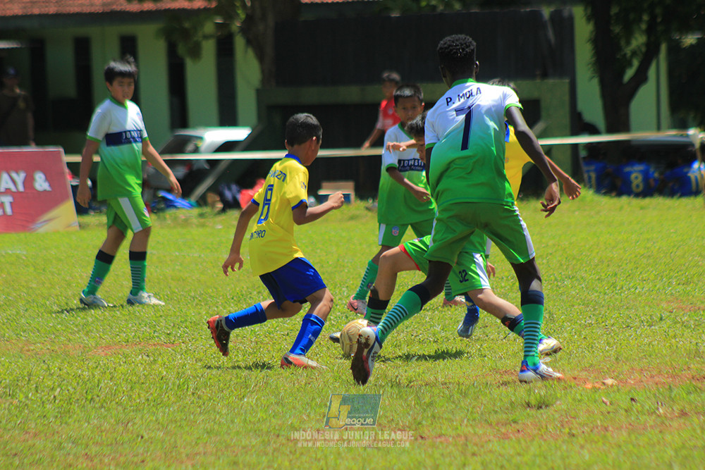 ijl big14 plate u12 091125 brazillian soccer bintaro vs johnson sports academy