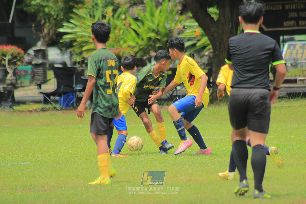 ijl big14 plate u12 091125 brazillian soccer serpong vs maesa pararaider
