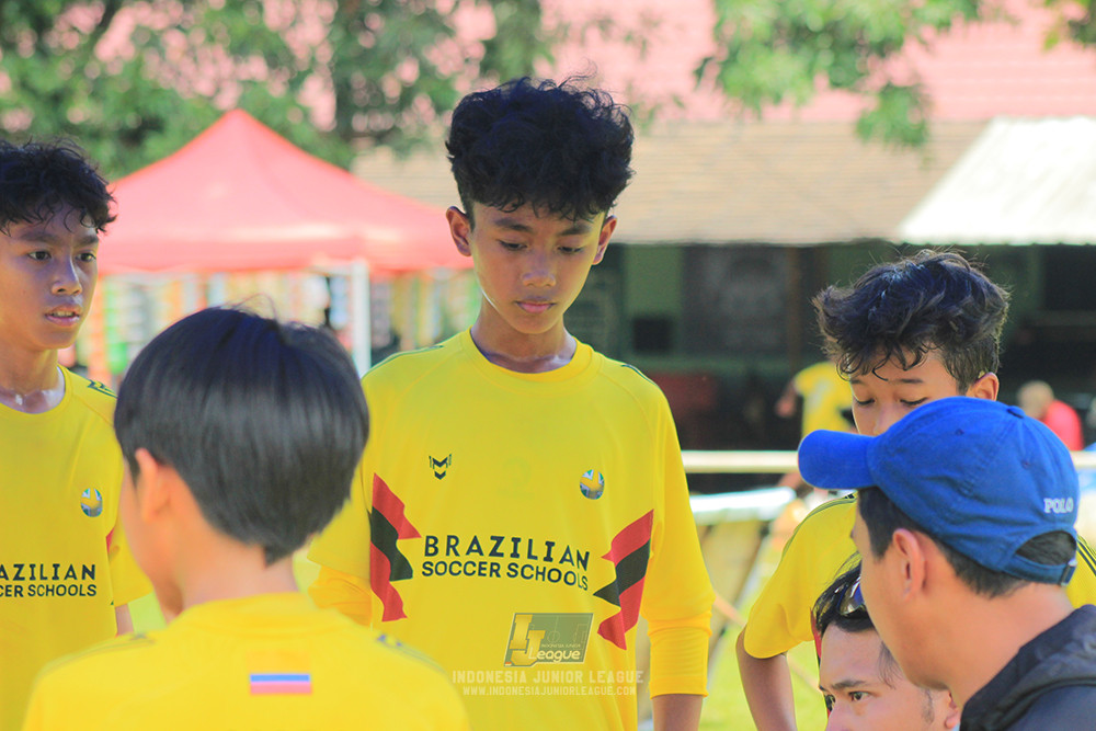 ijl big14 plate u12 091125 brazillian soccer serpong vs maesa pararaider