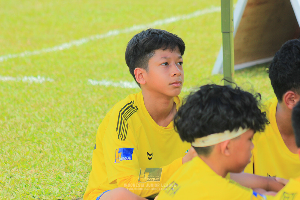 ijl big14 plate u12 091125 brazillian soccer serpong vs maesa pararaider
