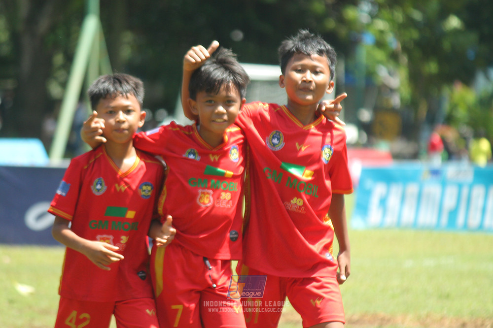 ijl big14 plate u12 091125 putra ciledug vs plus football academy