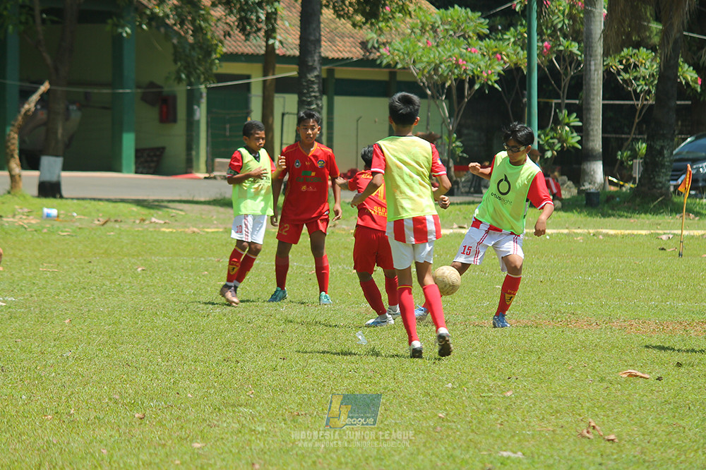 ijl big14 plate u12 091125 putra ciledug vs plus football academy