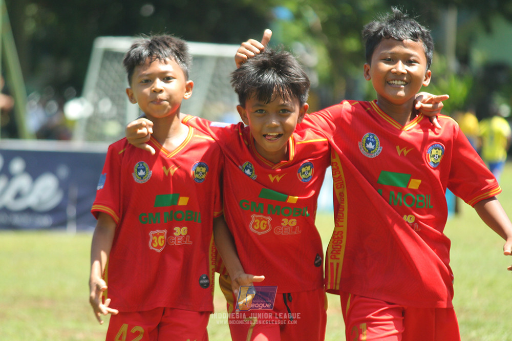 ijl big14 plate u12 091125 putra ciledug vs plus football academy