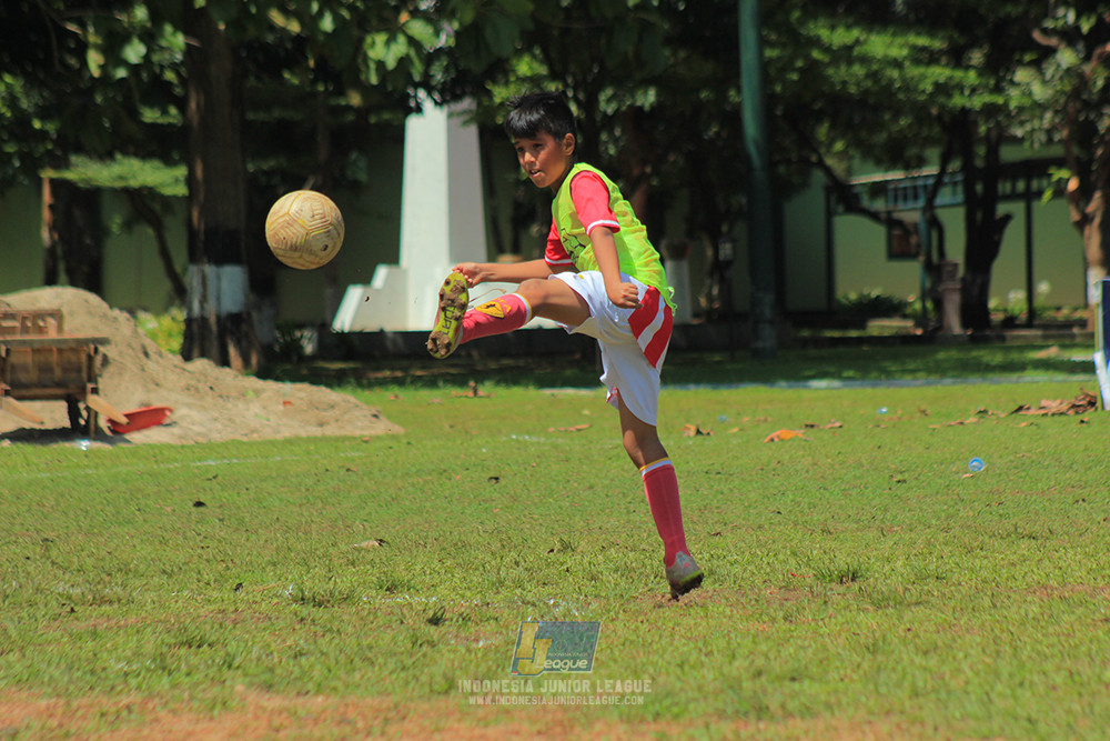 ijl big14 plate u12 091125 putra ciledug vs plus football academy