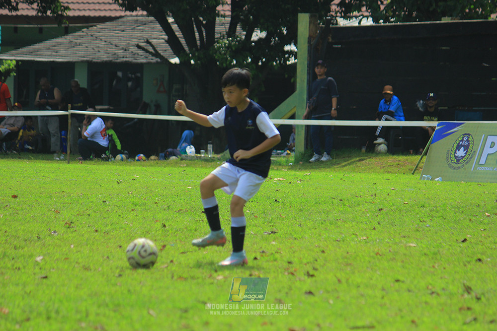 ijl big16 u10 021125 bina mandiri soccer school vs fff academy jakarta