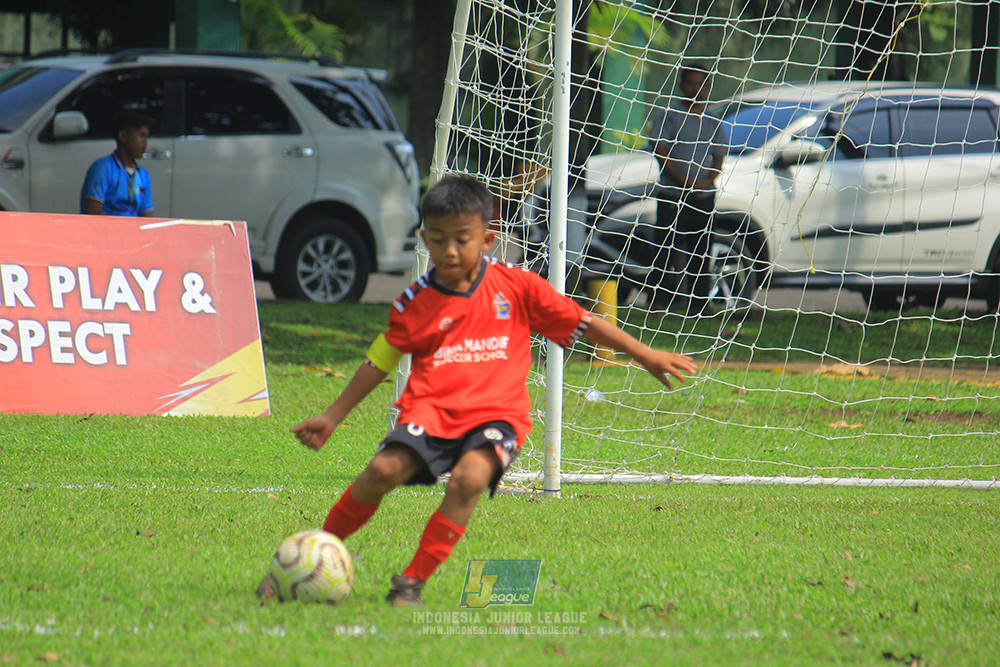 ijl big16 u10 021125 bina mandiri soccer school vs fff academy jakarta