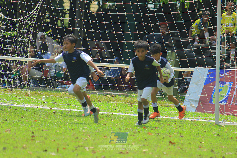 ijl big16 u10 021125 bina mandiri soccer school vs fff academy jakarta