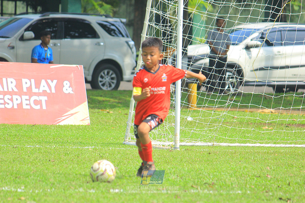 ijl big16 u10 021125 bina mandiri soccer school vs fff academy jakarta