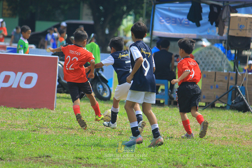 ijl big16 u10 021125 bina mandiri soccer school vs fff academy jakarta