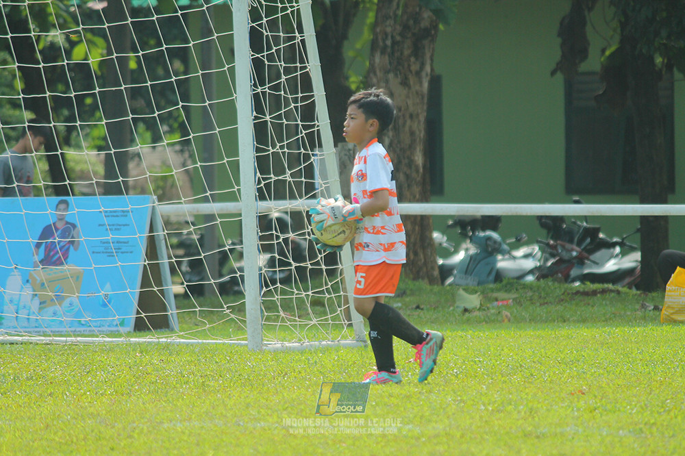 ijl big16 u10 021125 endang witarsa fc vs pelita jaya soccer school