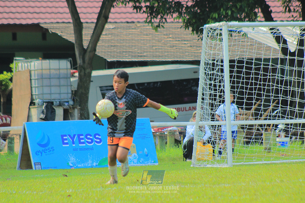 ijl big16 u10 021125 endang witarsa fc vs pelita jaya soccer school
