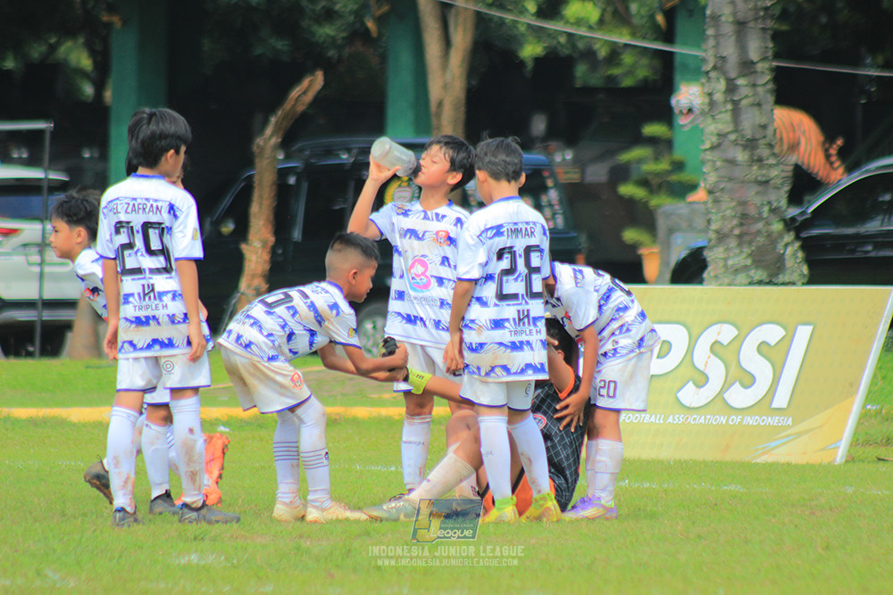 ijl big16 u10 021125 endang witarsa fc vs pelita jaya soccer school