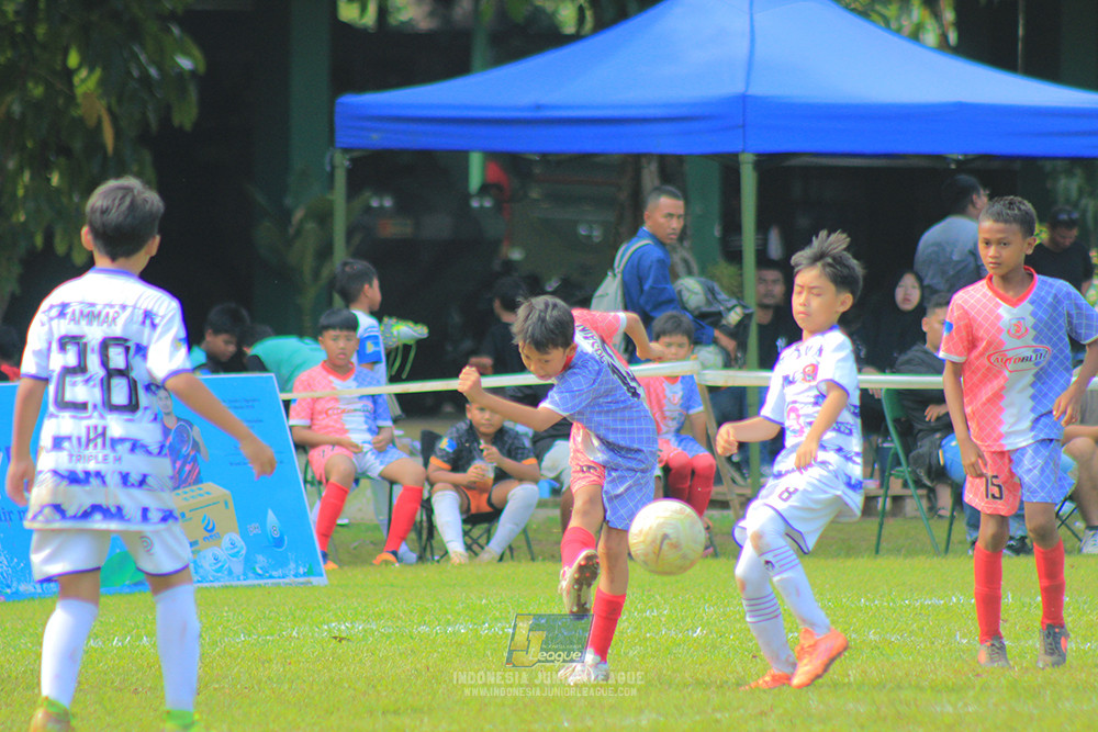 ijl big16 u10 021125 endang witarsa fc vs pelita jaya soccer school