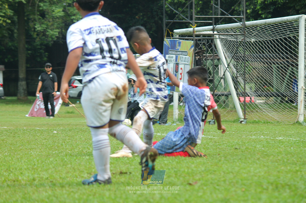 ijl big16 u10 021125 endang witarsa fc vs pelita jaya soccer school